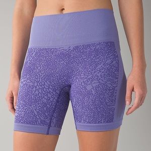 Lululemon purple sculpt shorts